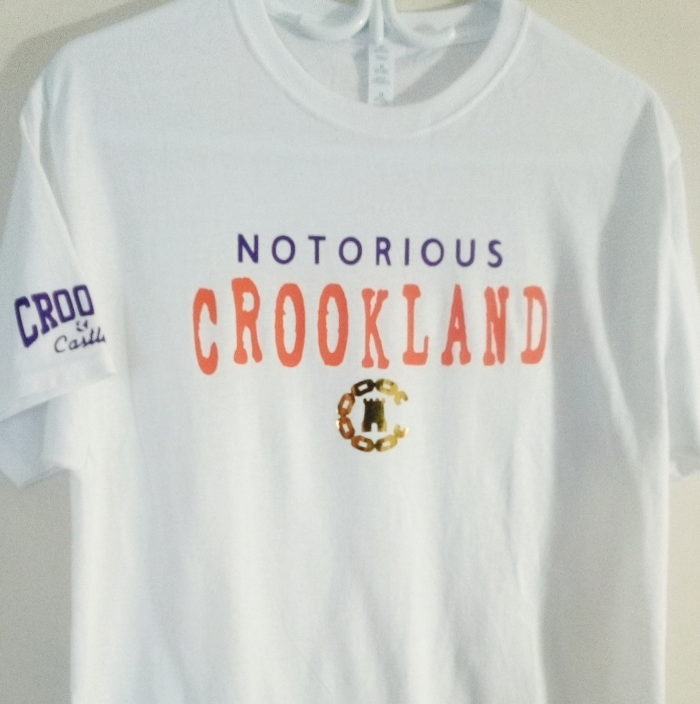 New men's white Tshirt, size large